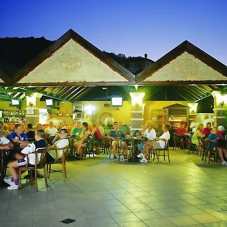 Отель Grand Cettia