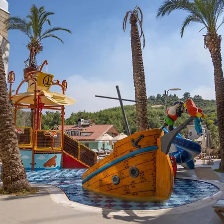 Grand Cettia ホテル 5*