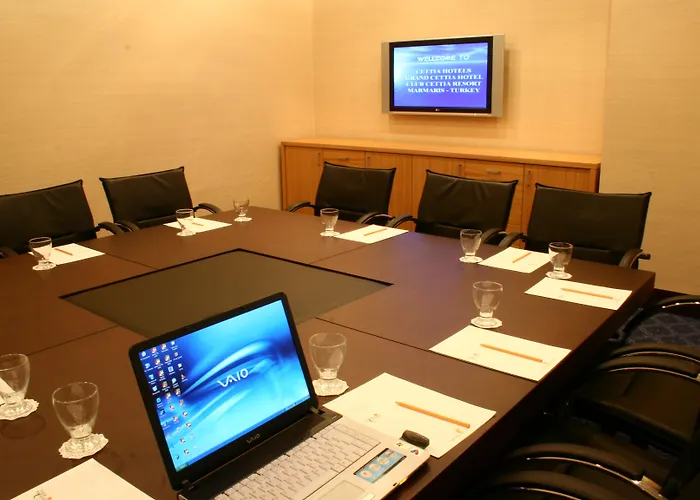 Hotell Grand Cettia 5*