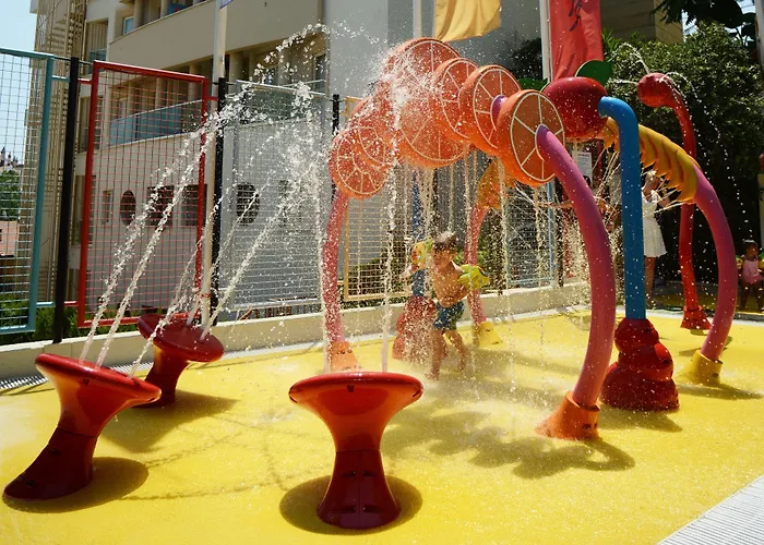 Grand Cettia Hotell