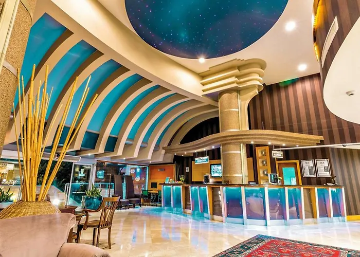 Hotell Grand Cettia 5*